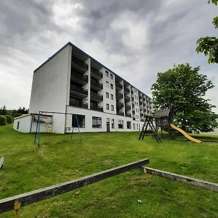 13 Im Haus Dreisessel *