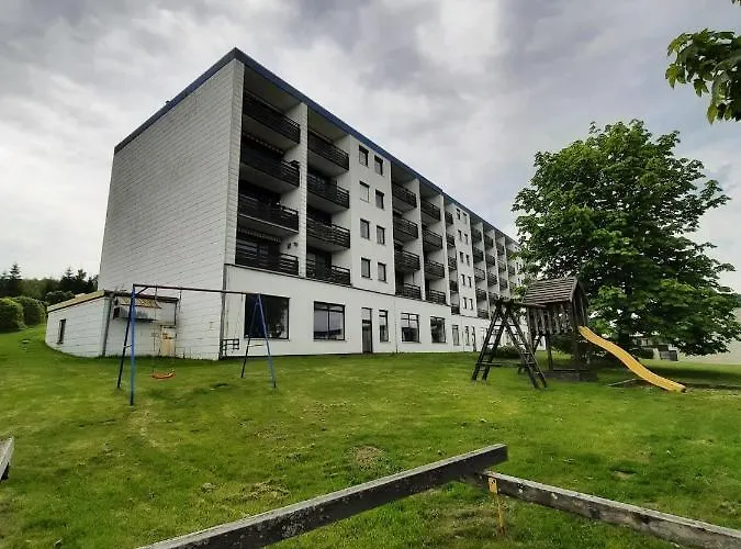 13 Im Haus Dreisessel *